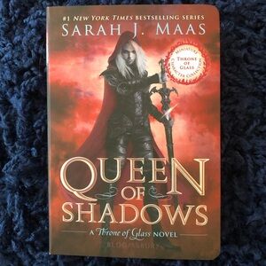 Queen of Shadows Miniature Character Collection